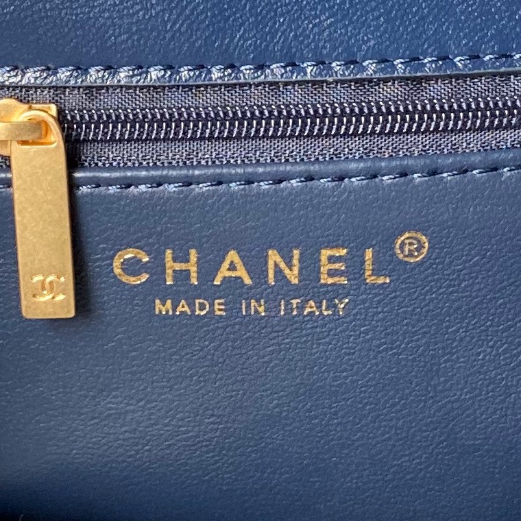 Ch**el satchel bags